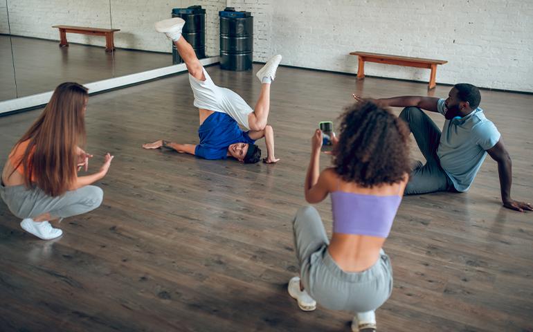 Le breaking pour entrer dans la danse