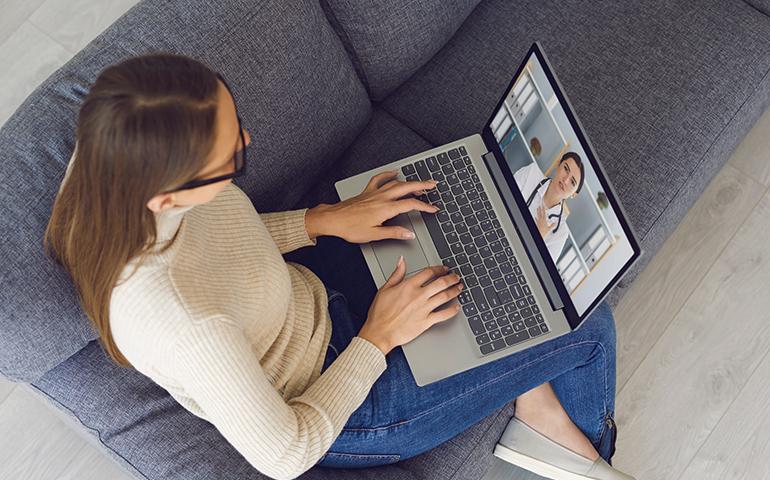 Téléconsultation : comment établir un diagnostic sans toucher ?