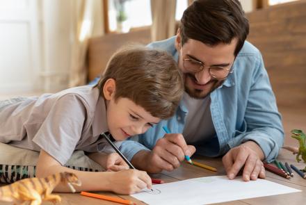 Je l’aide à décompresser après l’école !